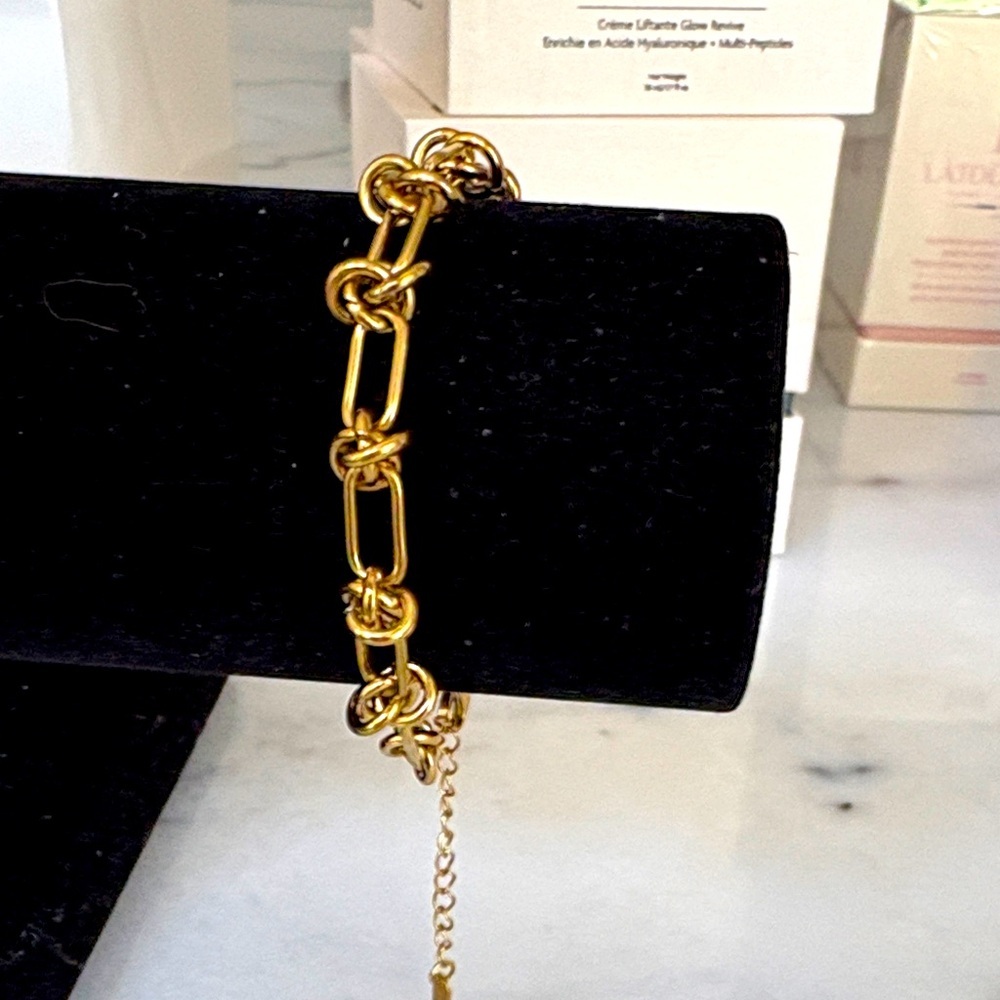 New Knot Link Chain Bracelet Stainless Steel Gold Color - Picture 2 of 2